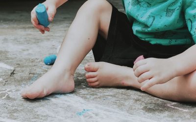 El peu pla infantil i les plantilles